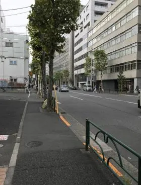 興和南青山ビルの外観