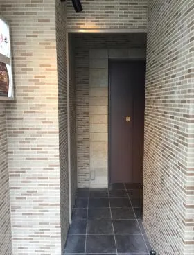 京城ビルの外観