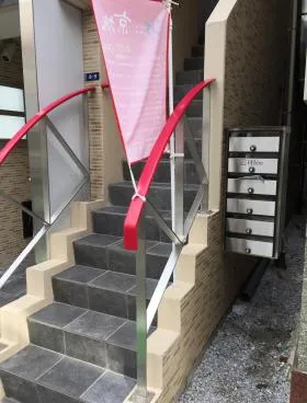 京城ビルの外観