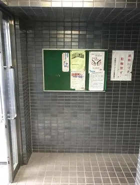 早稲田クローバービルの外観