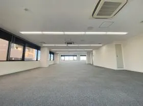 エクシズビルの外観