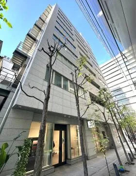 画廊ビルの外観