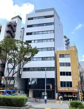 新宿O・Tビルの外観