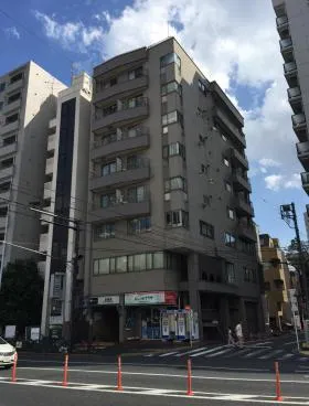 OSKビルの外観