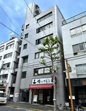 第5長森ビルの外観