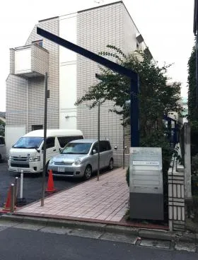 エイシンビルの外観