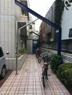 エイシンビルの外観