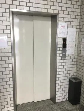 第一伊三美ビルの外観