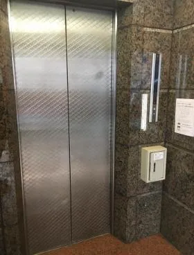 南池袋1丁目1番地ビルの外観