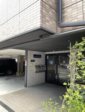 北参道ウイングビルの外観