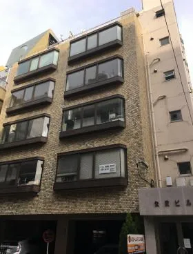 矢沢ビルの外観