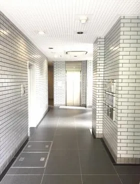 新宿スリーケービルの外観