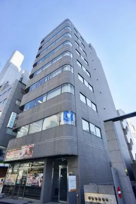 新宿スリーケービルの外観