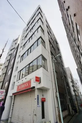 NSビルの外観