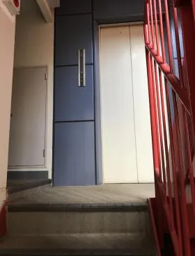 ウィンド笹塚ビルの外観