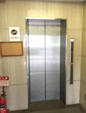 渋谷岡田ビルの外観