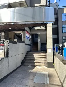 渋谷岡田ビルの外観