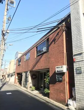 Barbizon61ビルの外観