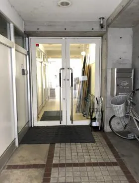 広尾Gビルの外観