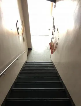 東和ビルの外観