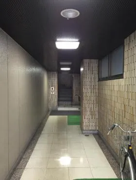 フラットウェル高輪ビルの外観