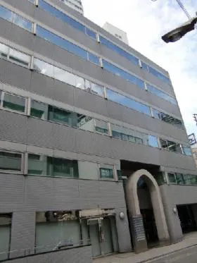 肥後橋渡辺ビルの外観