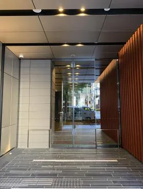 UUR京橋イースト(旧:ヒューリック京橋イースト)の外観