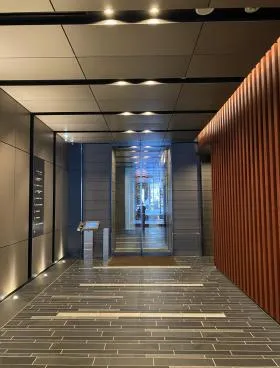 UUR京橋イースト(旧:ヒューリック京橋イースト)の外観