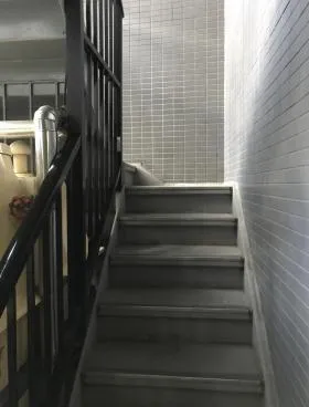 ヴィラオークラビルの外観