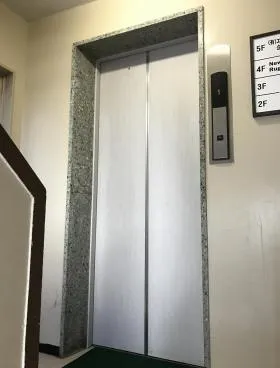 大島屋浅草橋ビルの外観