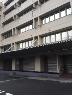 明治安田生命品川港南ビルの外観