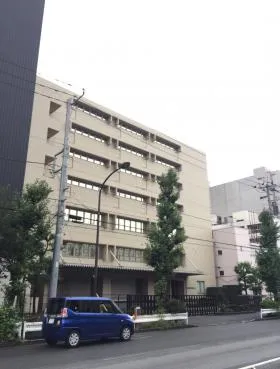 明治安田生命品川港南ビルの外観