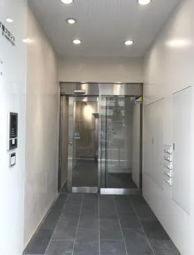 八丁堀フロント(旧:榎本ビル)の外観