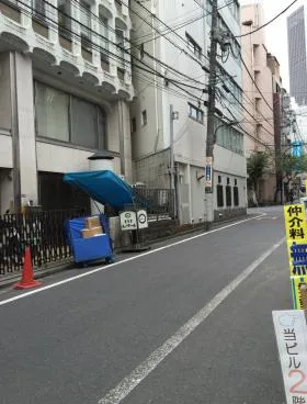 佐藤ビルの外観