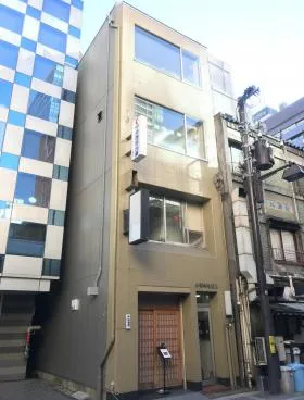 小澤本町ビルの外観