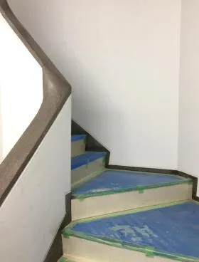 福井紙業ビルの外観