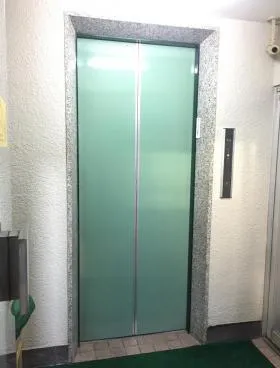 伊東ビルの外観