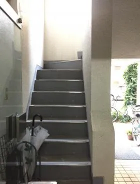 伊東ビルの外観