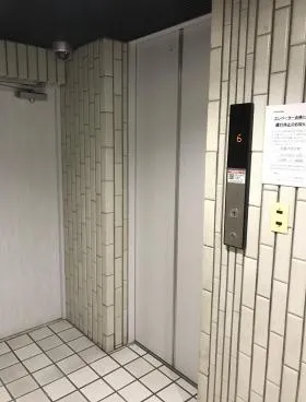 YKB東ビルの外観
