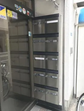 第2上西ビルの外観