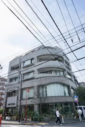 ベルズ原宿ビルの外観