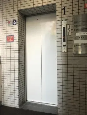 第5ヒロタビルの外観