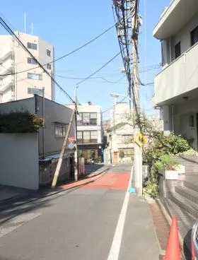 岡村ビルの外観