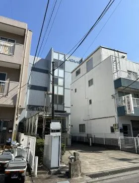 後楽ビルの外観