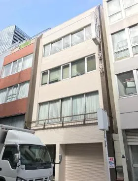 外園ビルの外観