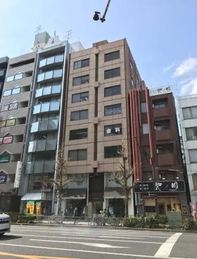 浅草橋駅前ビルの外観