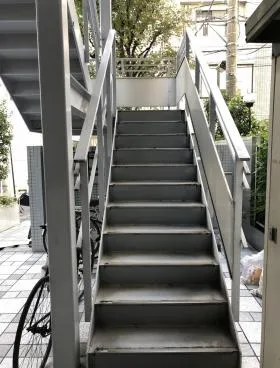 赤坂STビルの外観
