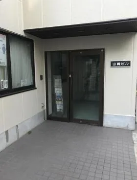 山崎ビルの外観