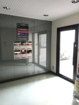 山崎ビルの外観