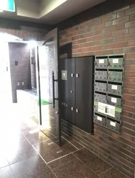 新宿村田ビルの外観